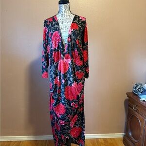 VENUS Red and Black Floral Dress